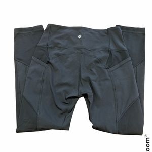 Lululemon leggings with pockets